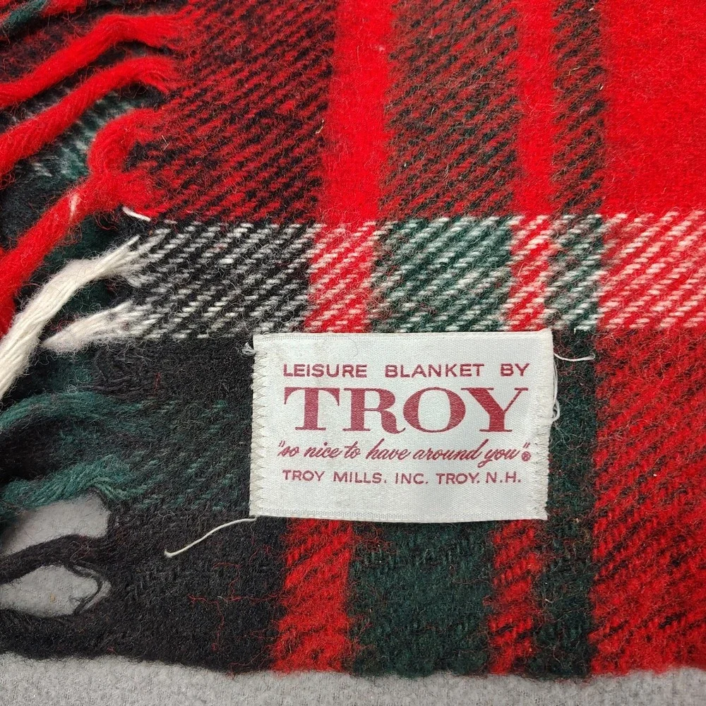 Vintage 60s TROY MILLS Wool Blanket Tartan Plaid Holiday Throw Lap Fringe Cozy‎